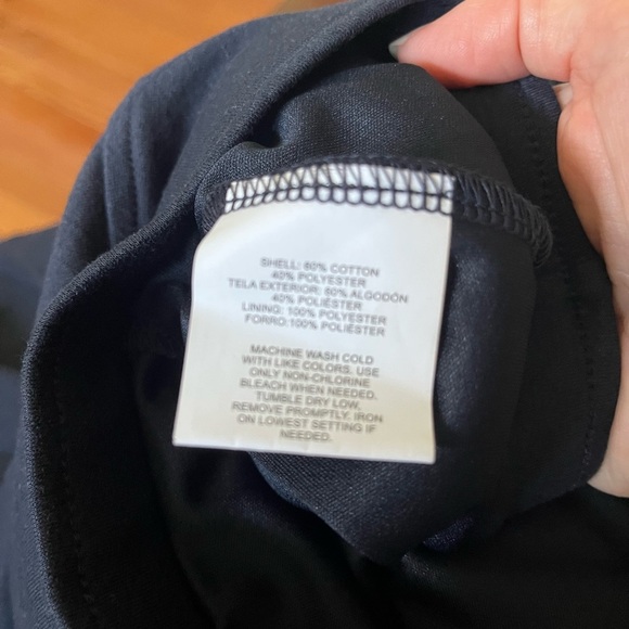 NWT, size 14 navy pull on uniform skort by IZOD - Picture 8 of 8